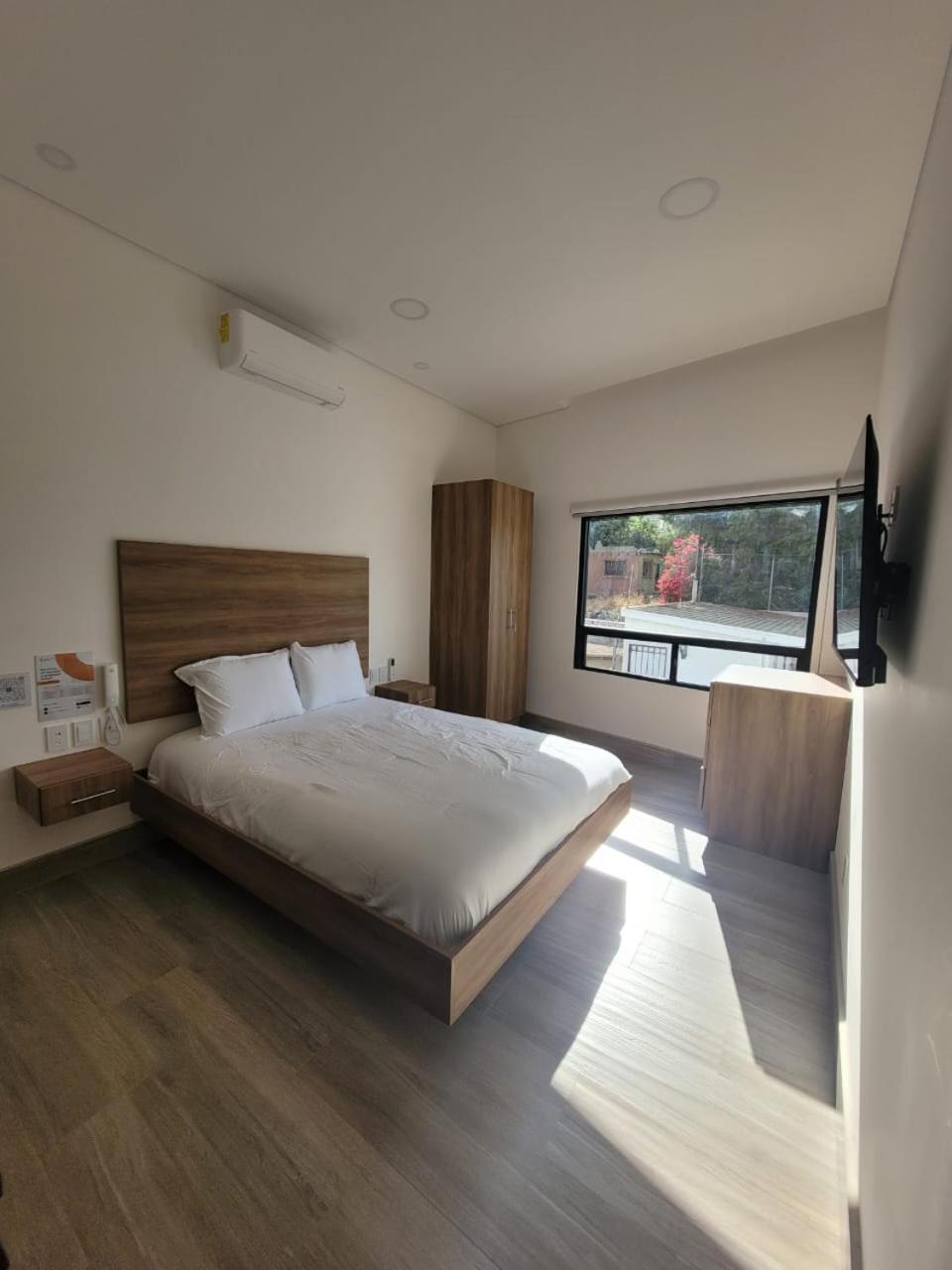 Hoteles CC Tijuana Extérieur photo