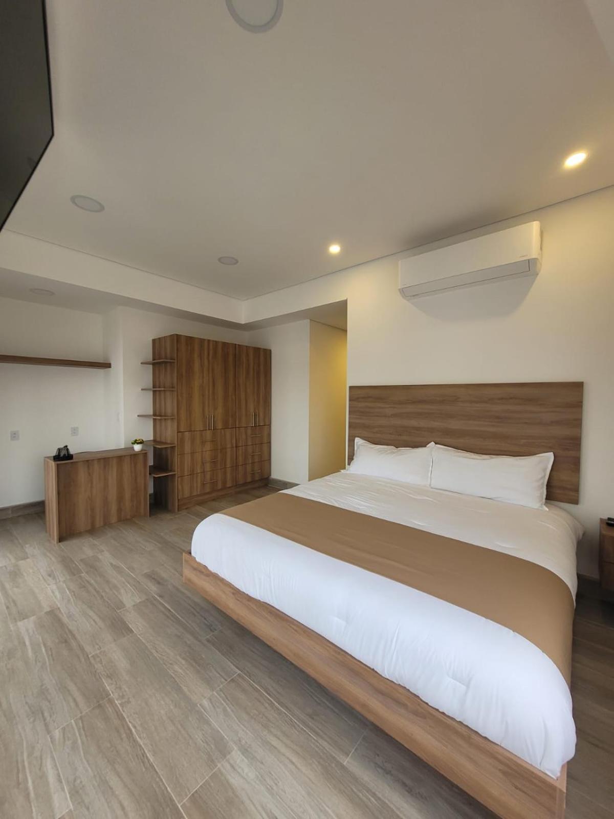 Hoteles CC Tijuana Extérieur photo