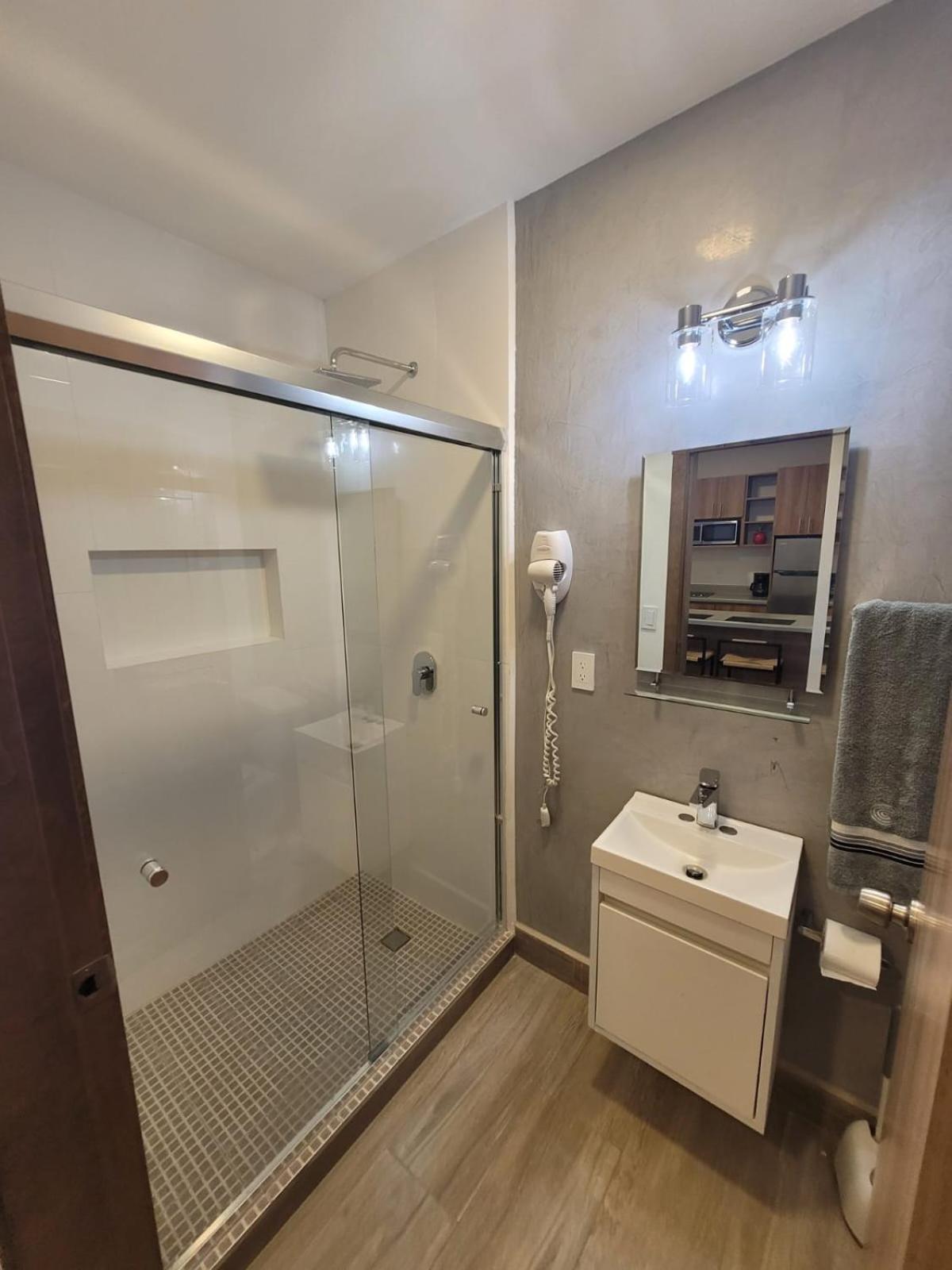 Hoteles CC Tijuana Extérieur photo